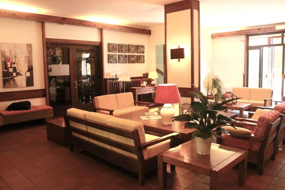 Hotel Bella Venezia Latisana Esterno foto