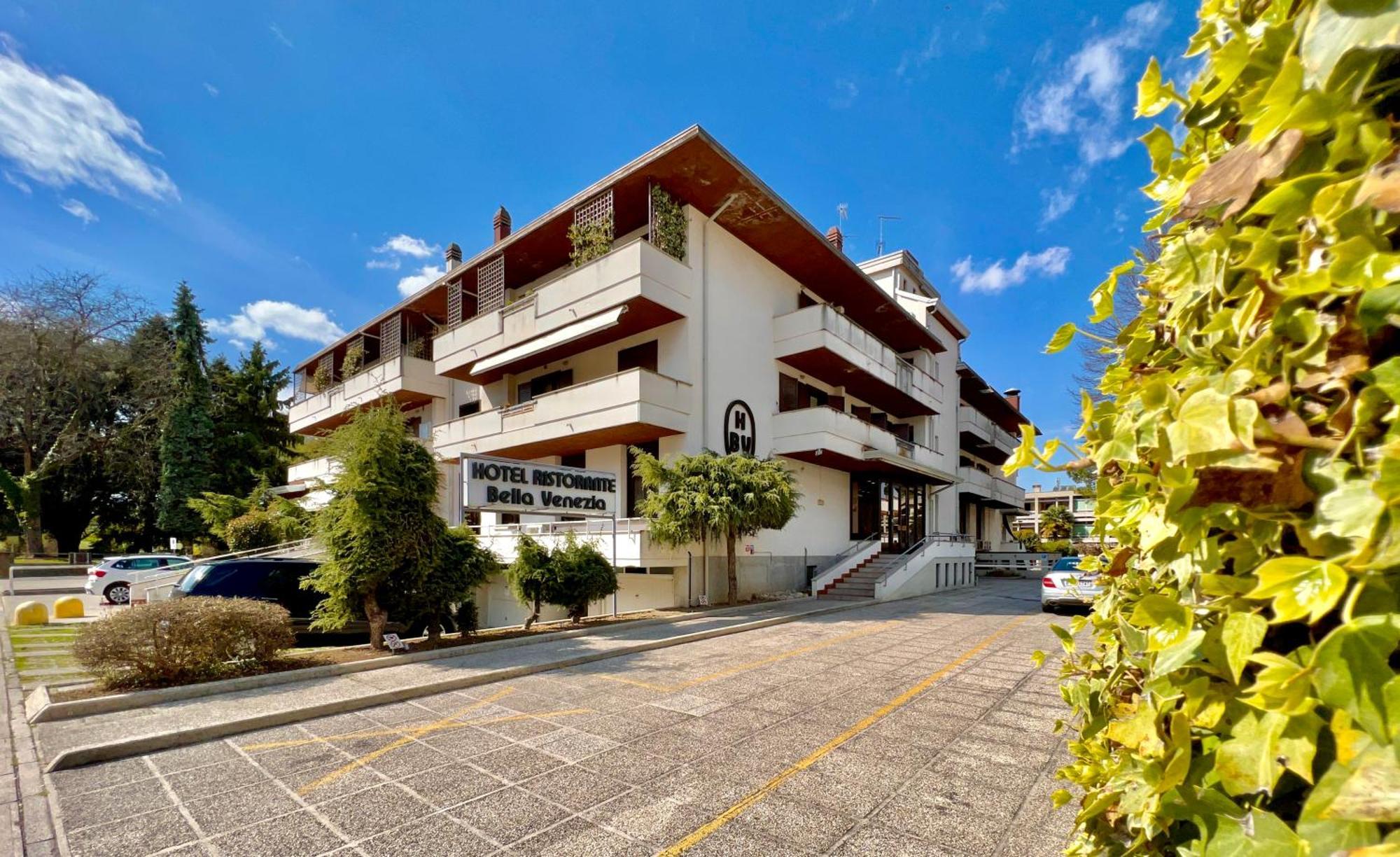 Hotel Bella Venezia Latisana Esterno foto